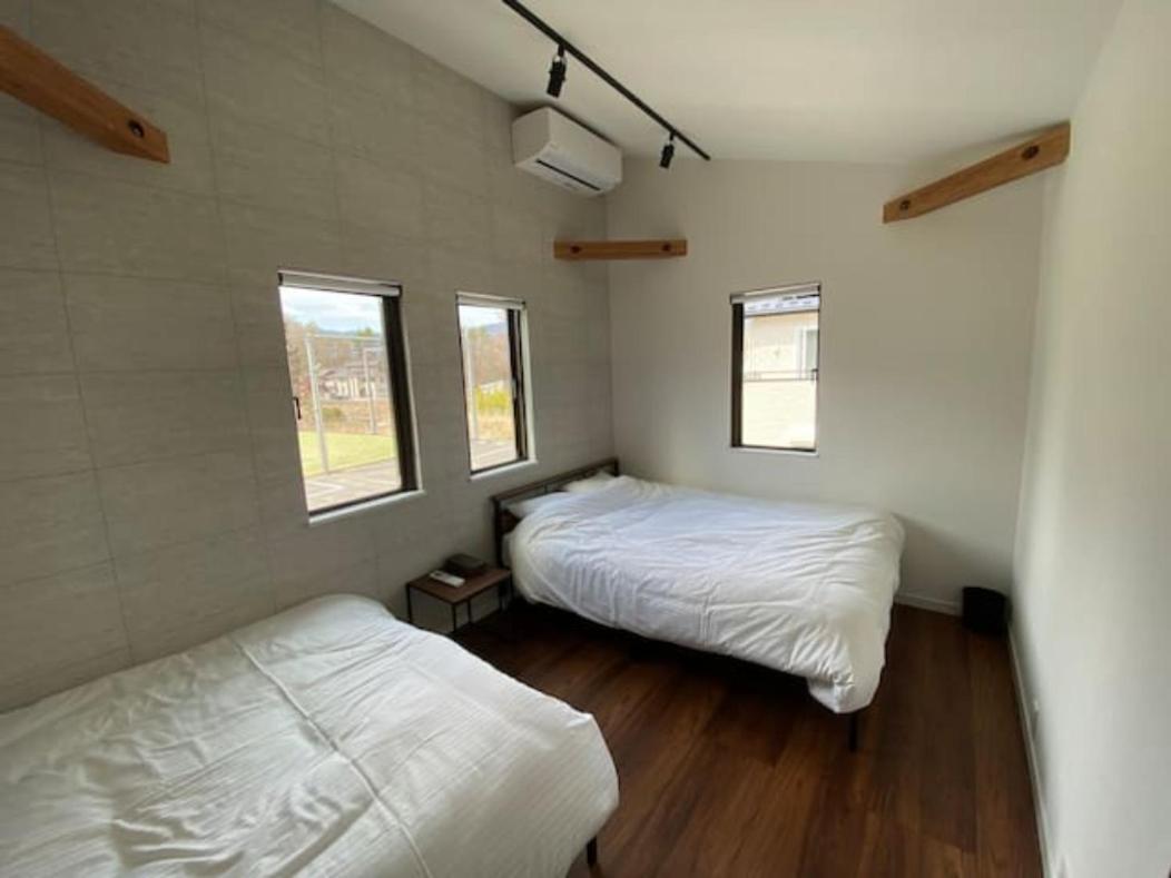 Villa Stella House ステラハウス à Fujikawaguchiko Extérieur photo